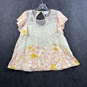 HD in Paris Blouse Women's 2 Pink Ivory Floral Flutter Sleeve Anthropologie